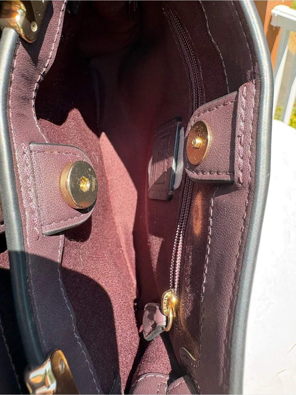 COACH Lane Satchel In Black Leather C8687